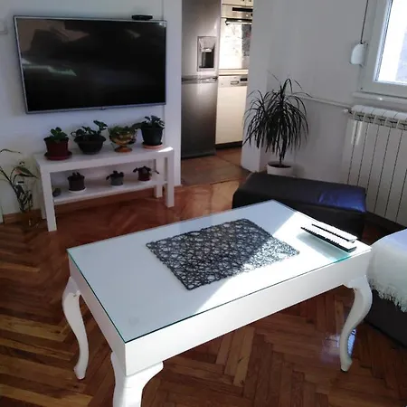 Petra Apartamento Novi Sad
